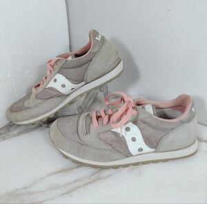 Saucony Women's Jazz Low Pro Running Shoes Sneakers, Gray Pink, Sz 8